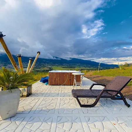 Cabanas En El Lago Calima Exterior photo